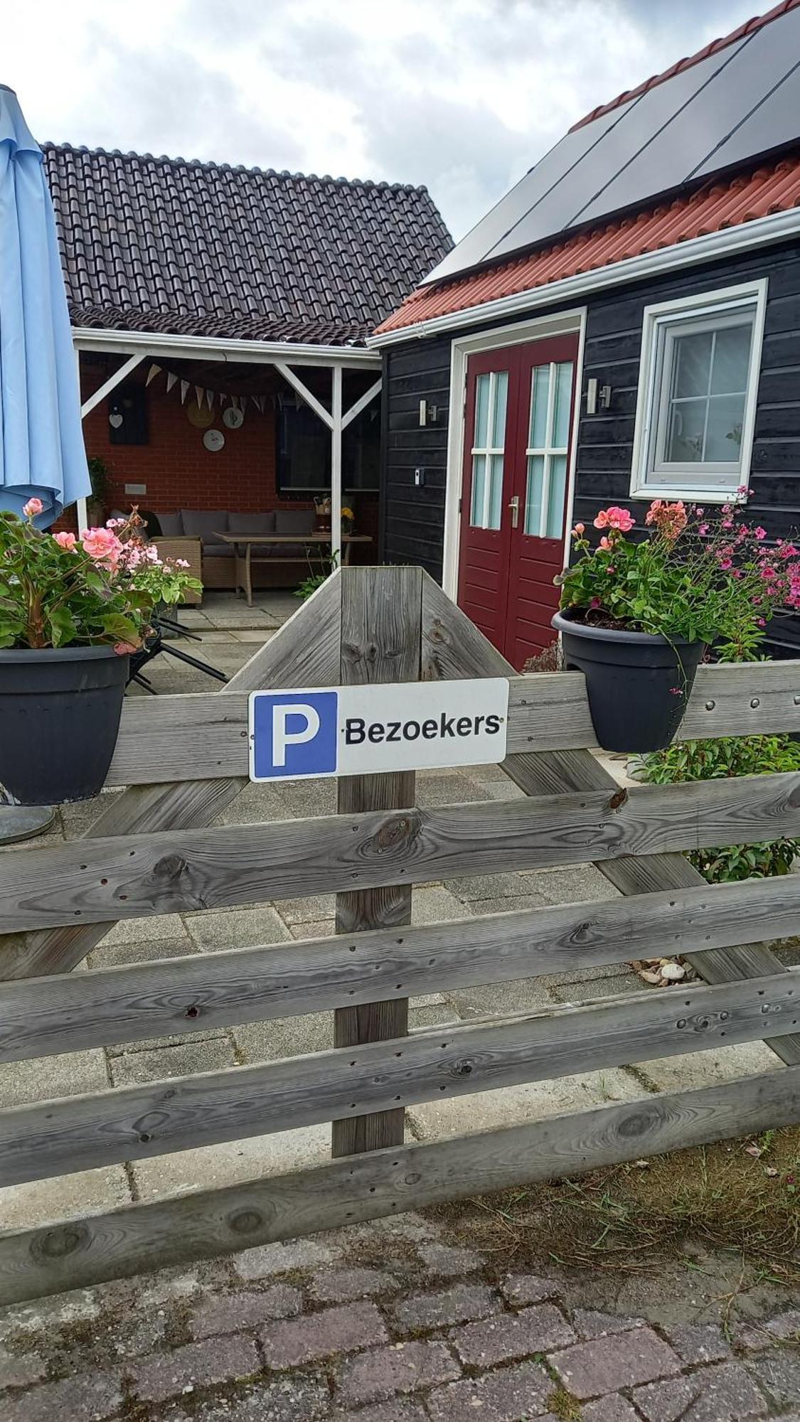 Bed En Brochje De Oase Bed & Breakfast Sweagerbosk ภายนอก รูปภาพ
